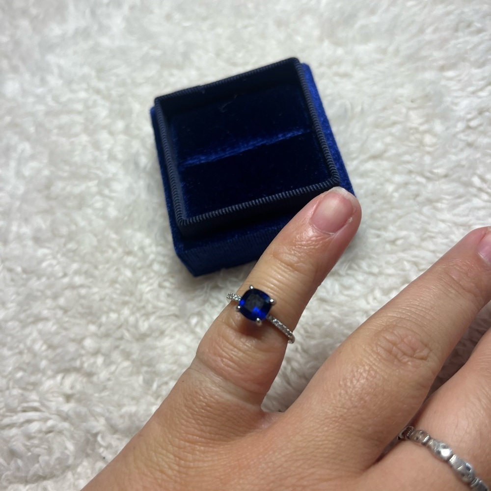 NEW Blue Diamond Ring - Picture 3 of 3